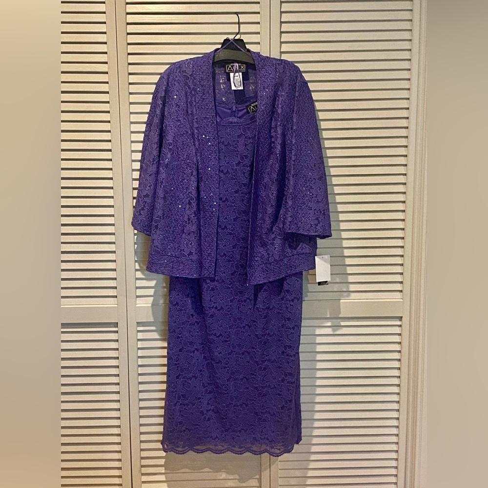 Alex Evenings 14W Dark Lavender 2-piece cocktail or evening dress. NWT.